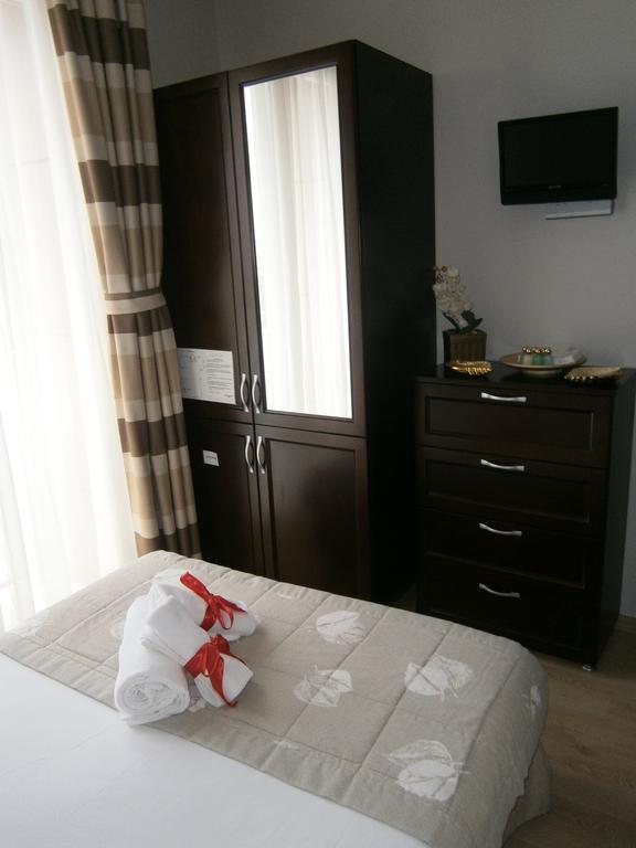 Marine House Boutique Hotel Adalar Bagian luar foto